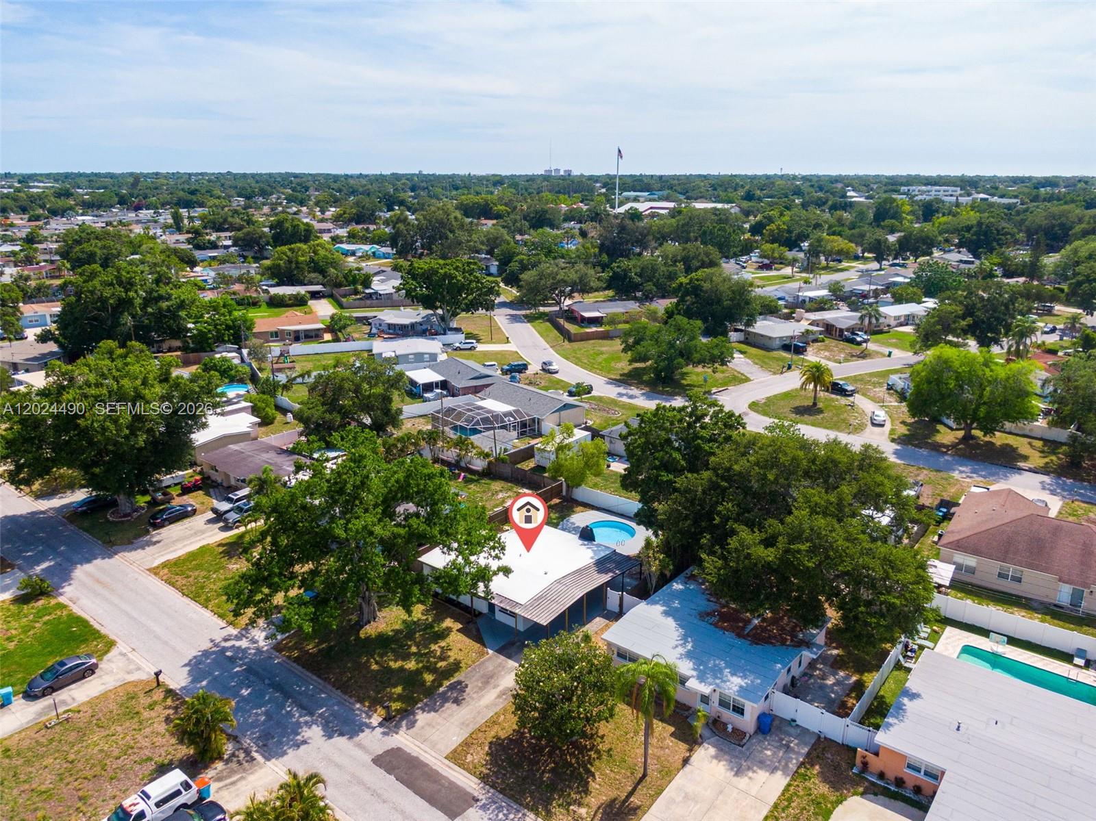SEMINOLE LAKE VILLAGE 2ND - Residential