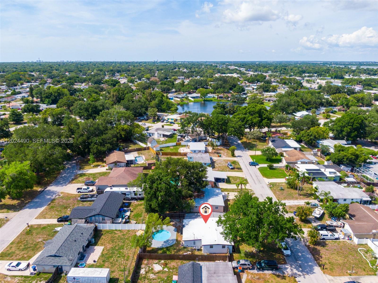 SEMINOLE LAKE VILLAGE 2ND - Residential