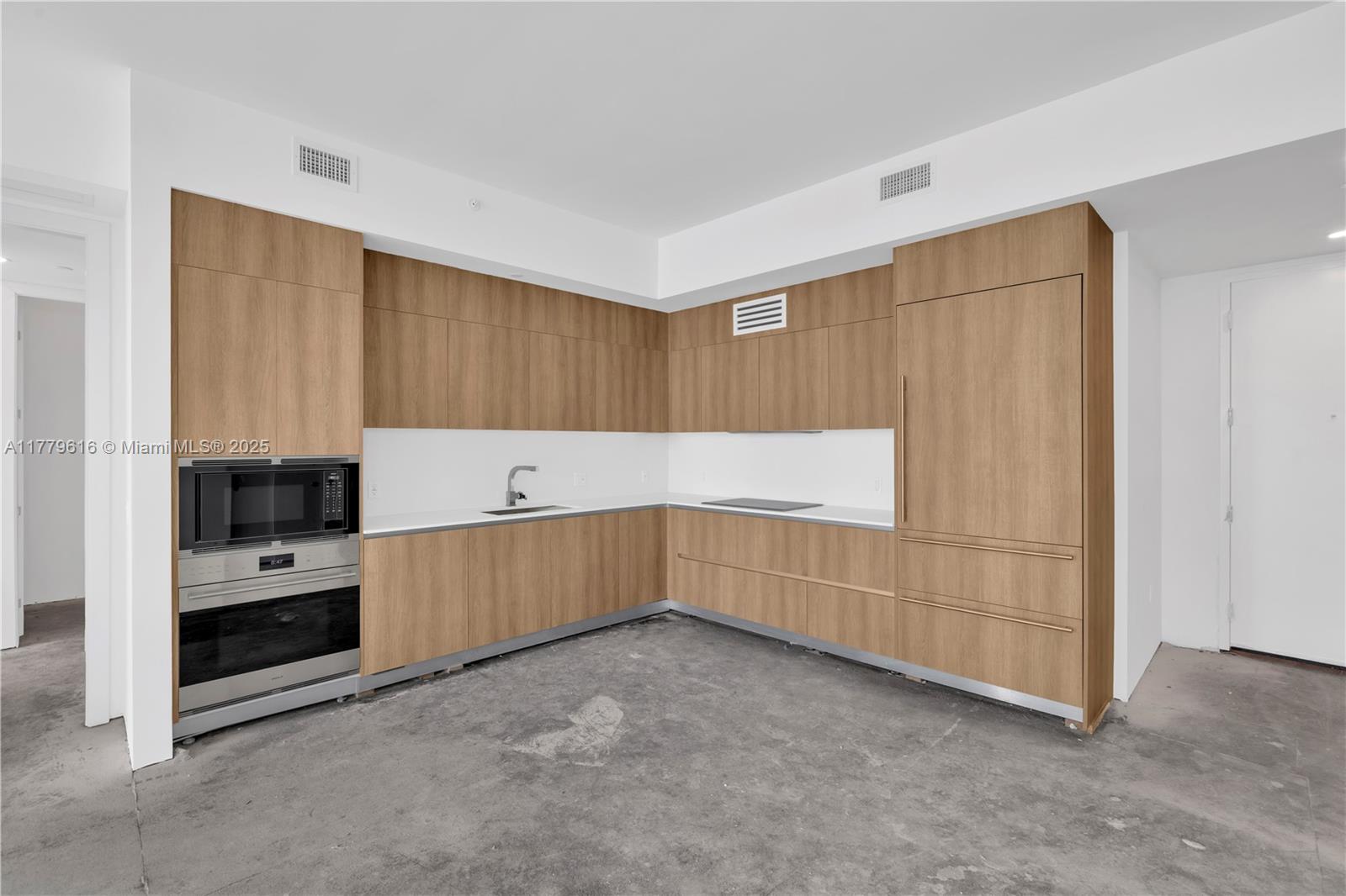 Aurora Condo - Residential