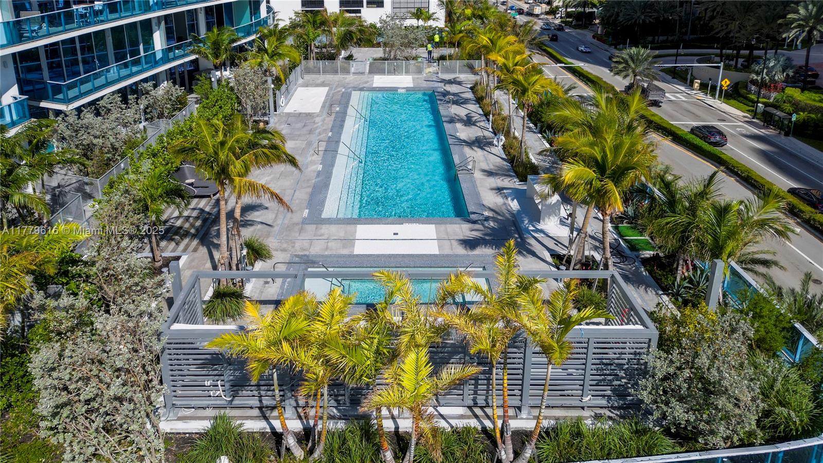 Aurora Condo - Residential