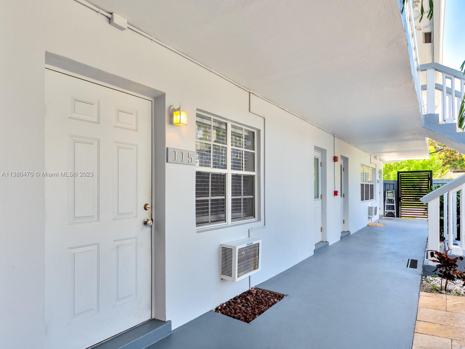 RIVERSIDE ADD AMEN PLAT - Residential Lease