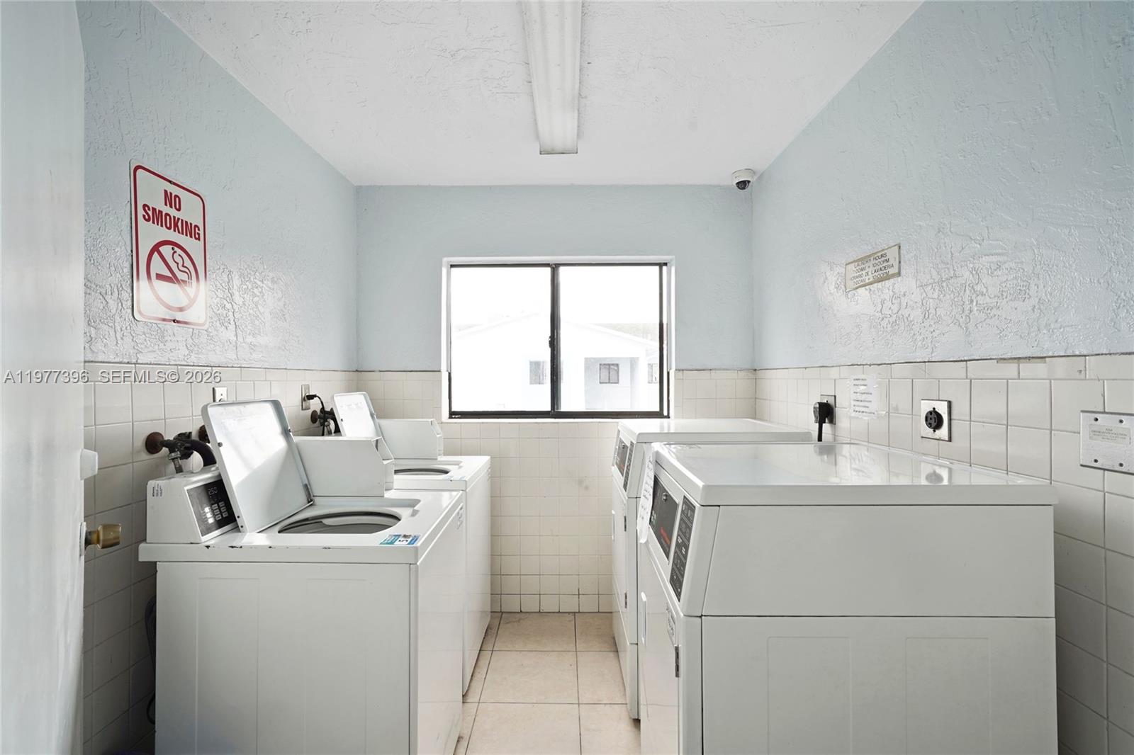 VILLAMORE CONDO - Residential