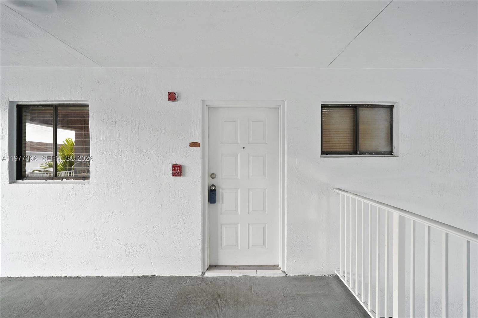 6041 W 24th Ave B-202