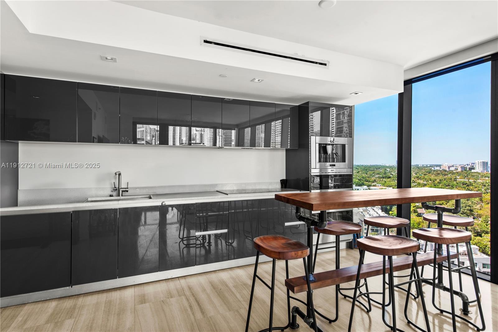 ECHO BRICKELL CONDO - Residential