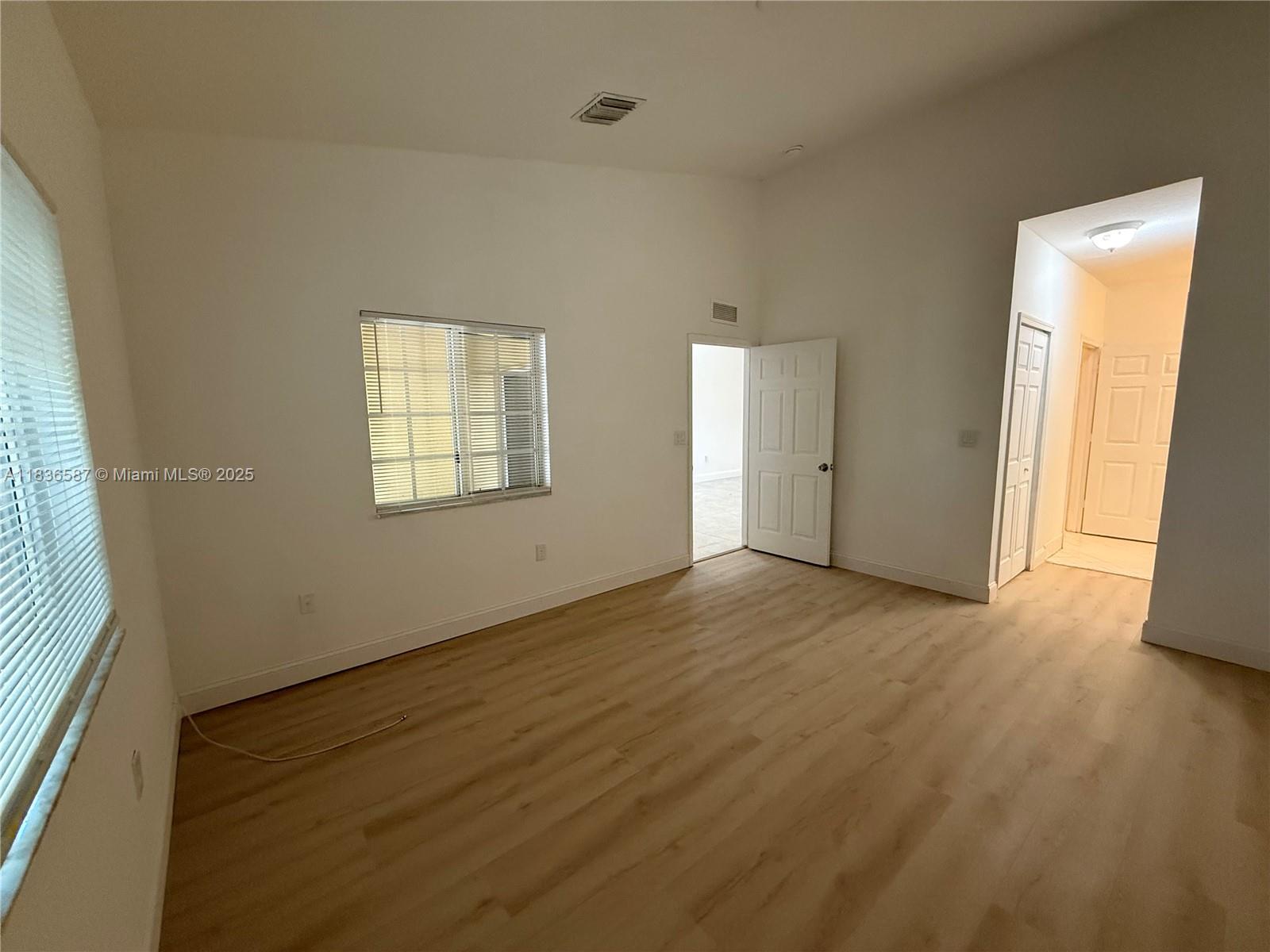 VENTURA AT MALIBU BAY - Residential