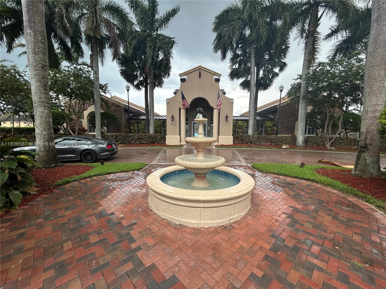 1230 NE 32nd Ave, Homestead, FL, 33033/$320,000 2 1230 NE 32nd Ave