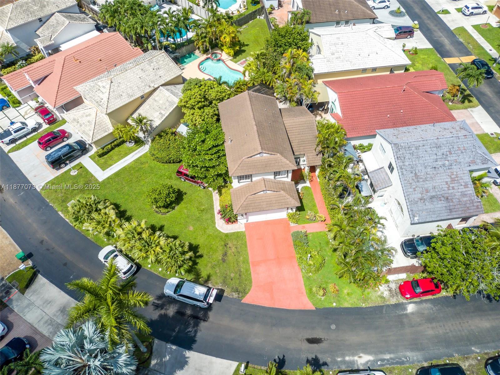 LAGO MAR SOUTH - Residential