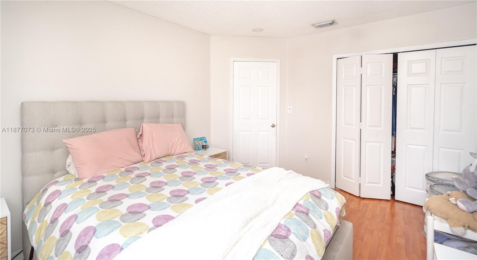 LAGO MAR SOUTH - Residential