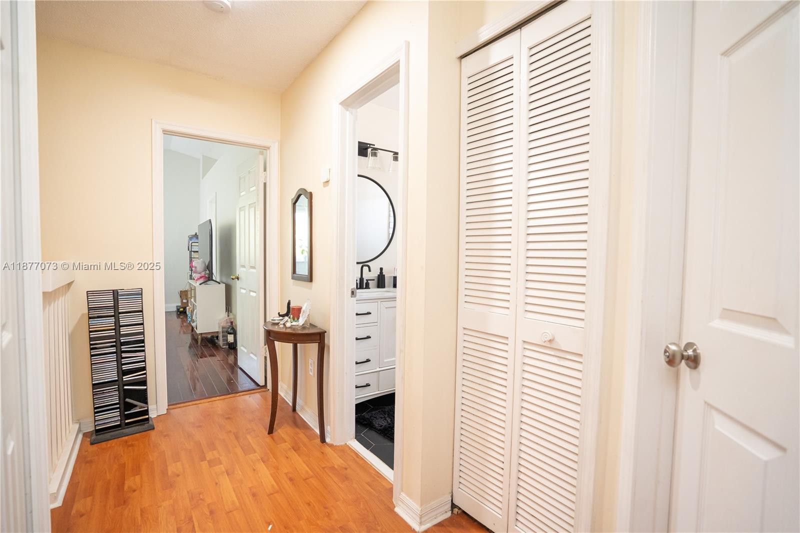 LAGO MAR SOUTH - Residential