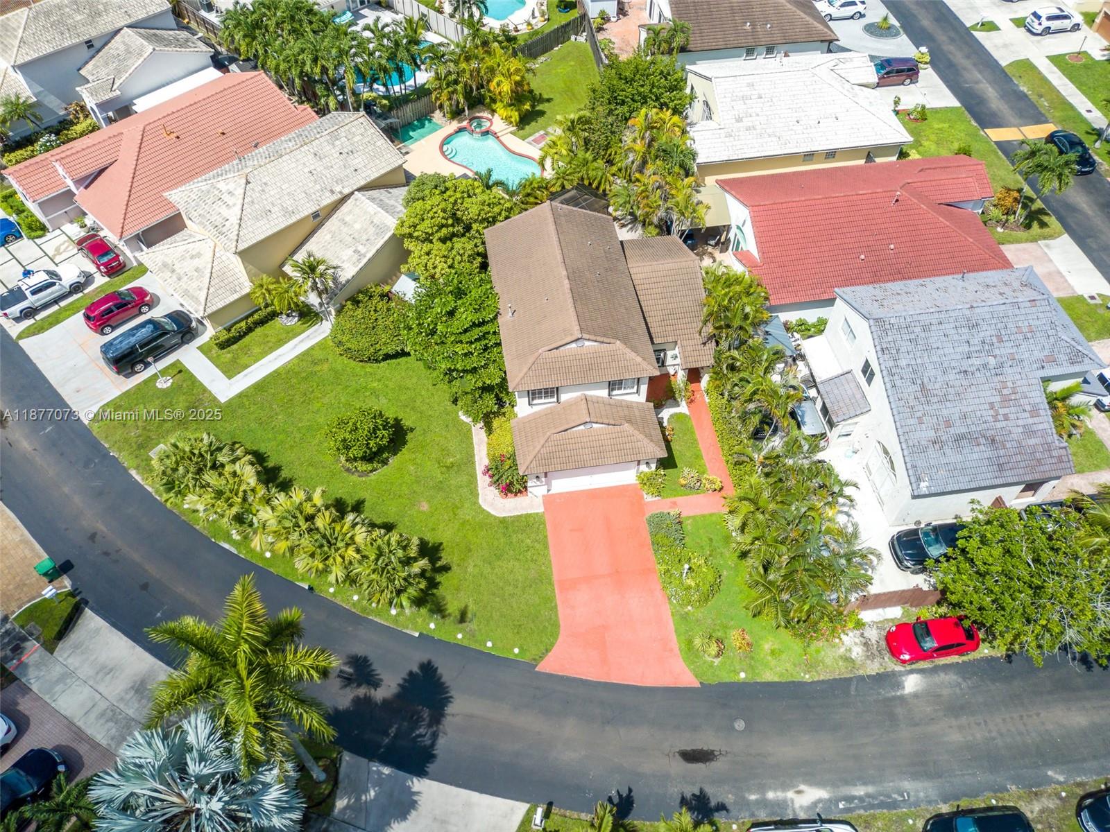 LAGO MAR SOUTH - Residential