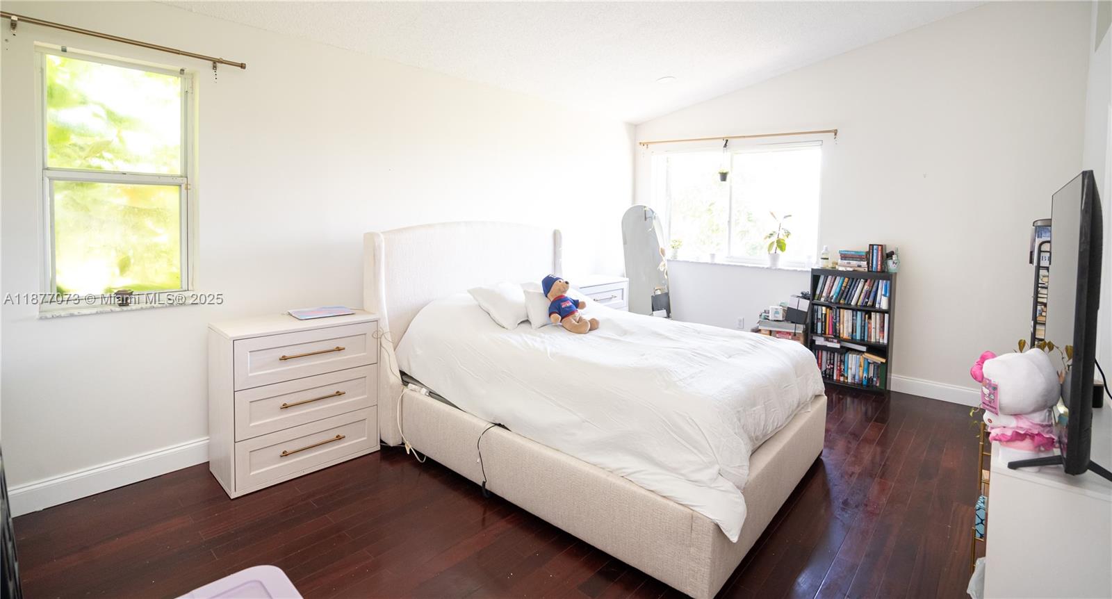 LAGO MAR SOUTH - Residential