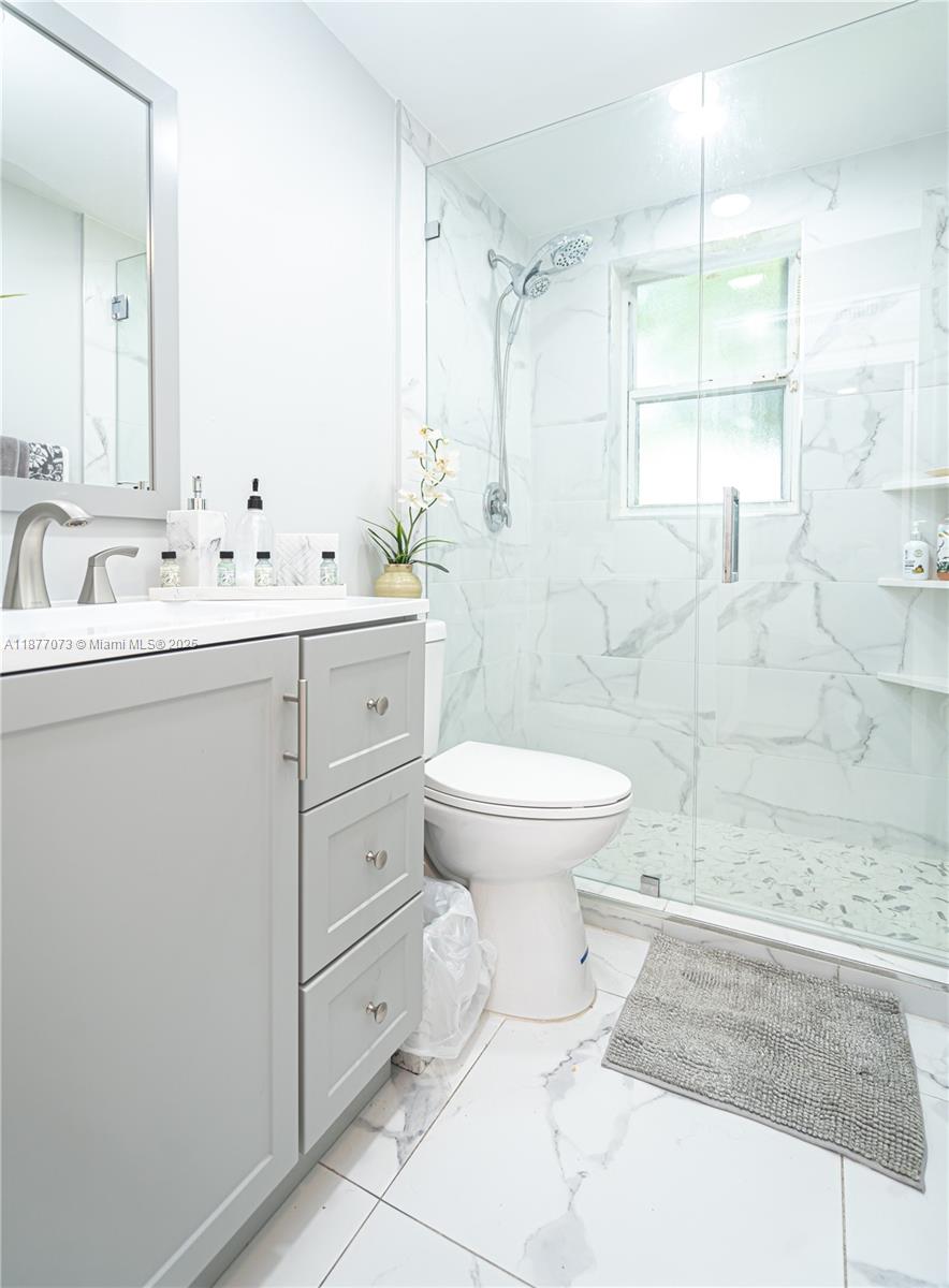 LAGO MAR SOUTH - Residential