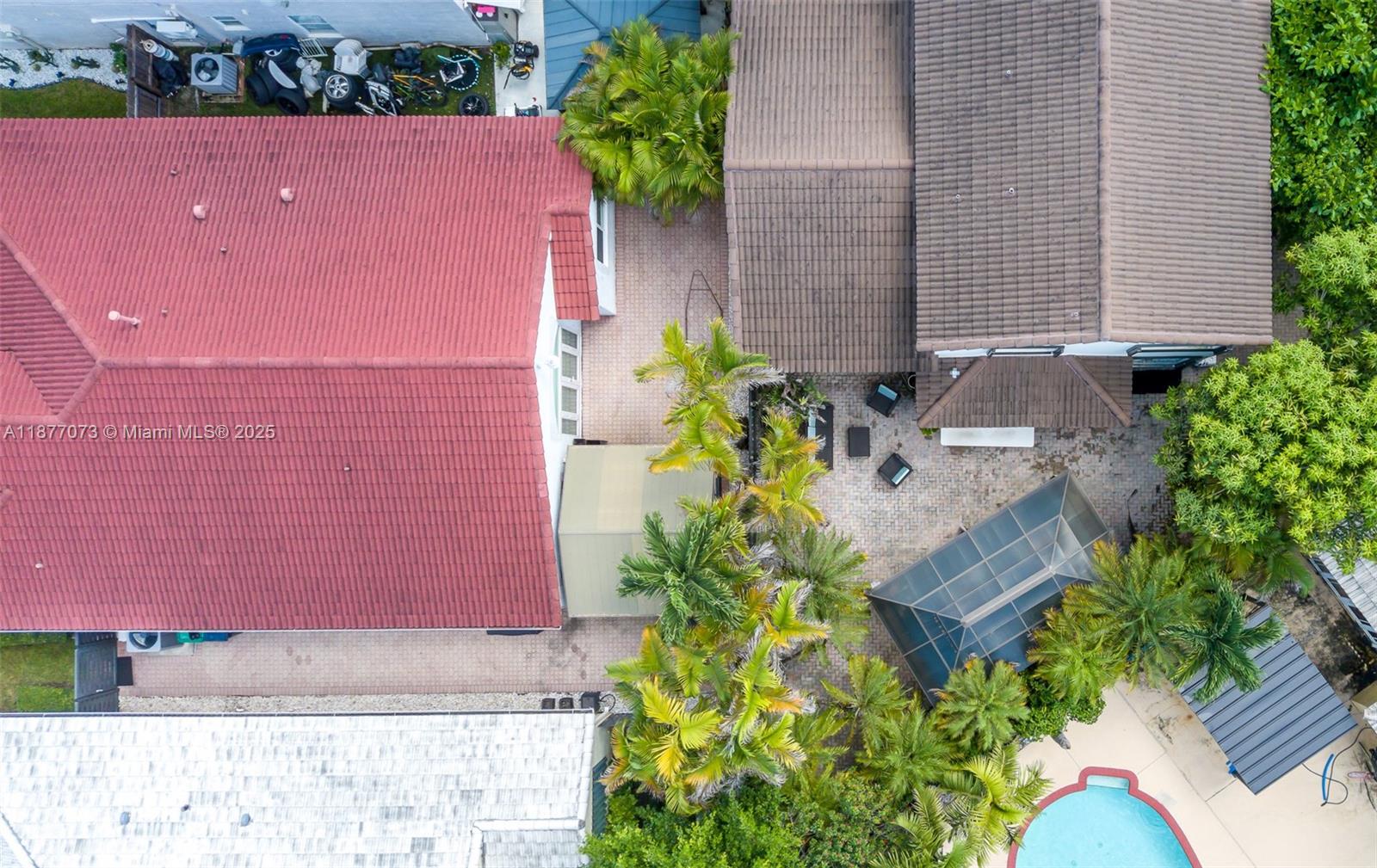 LAGO MAR SOUTH - Residential