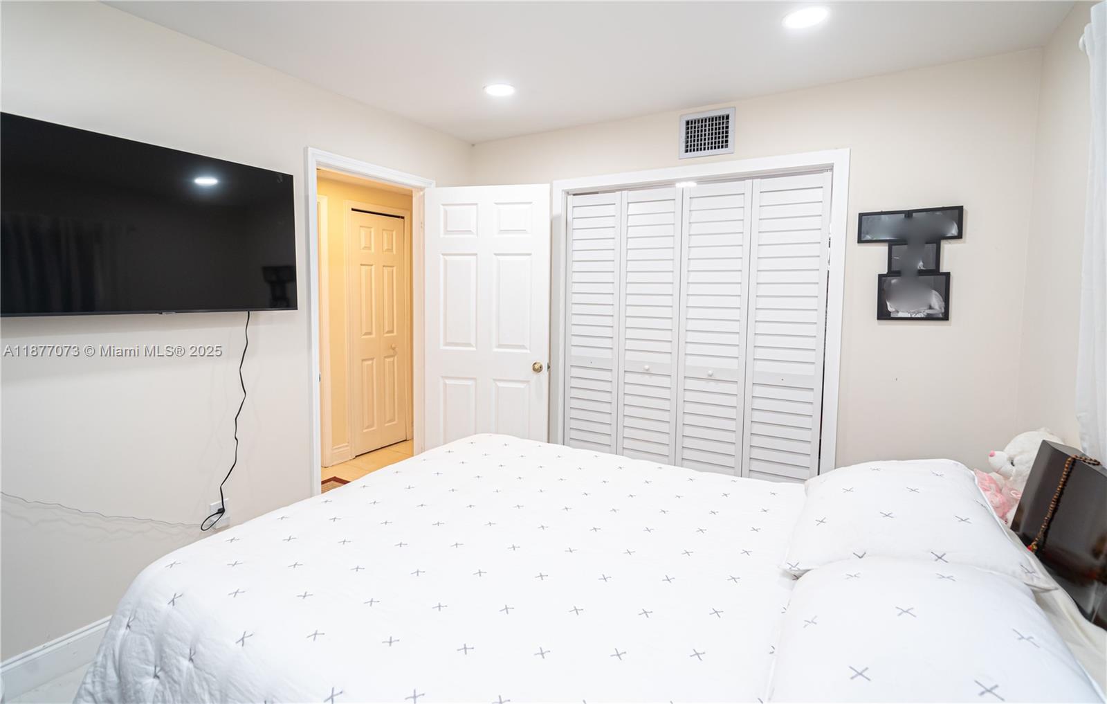 LAGO MAR SOUTH - Residential