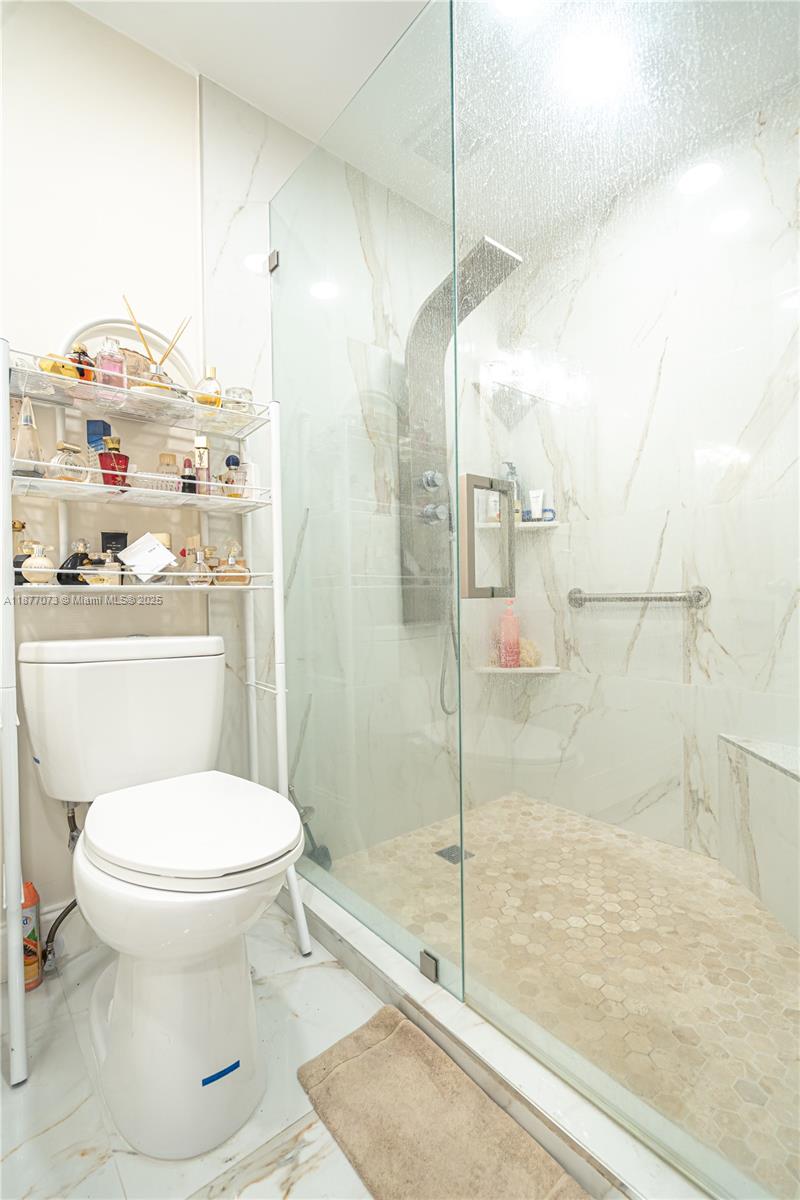 LAGO MAR SOUTH - Residential