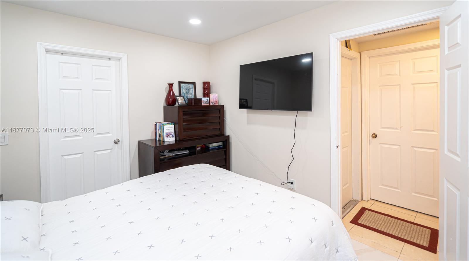 LAGO MAR SOUTH - Residential