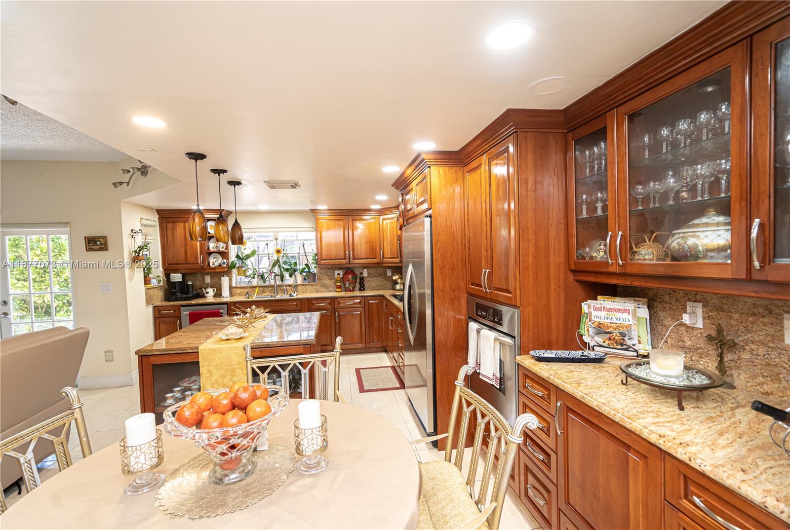 LAGO MAR SOUTH - Residential