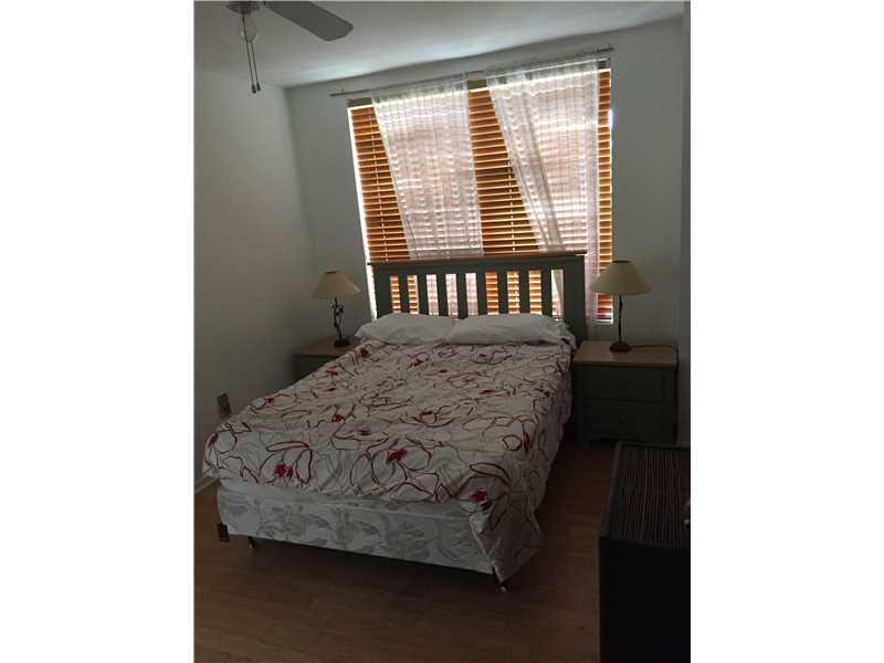THE DRAKE CONDO - Residential Lease