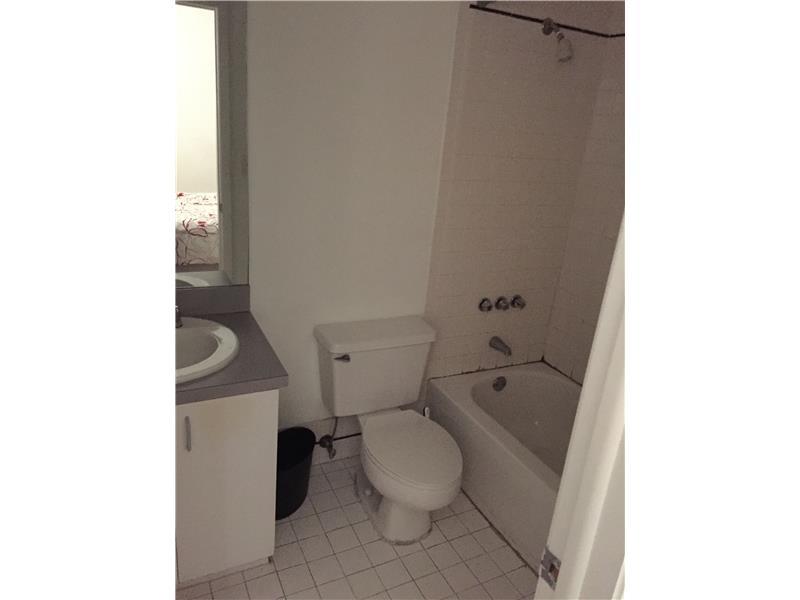 THE DRAKE CONDO - Residential Lease