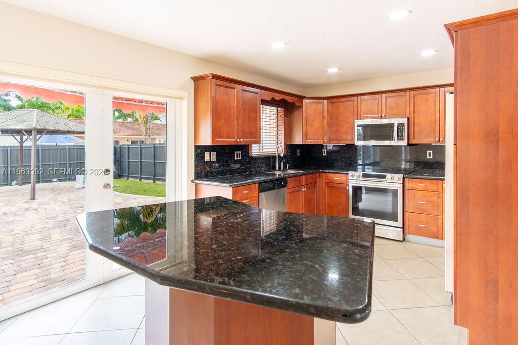 MED SOUTH - Residential