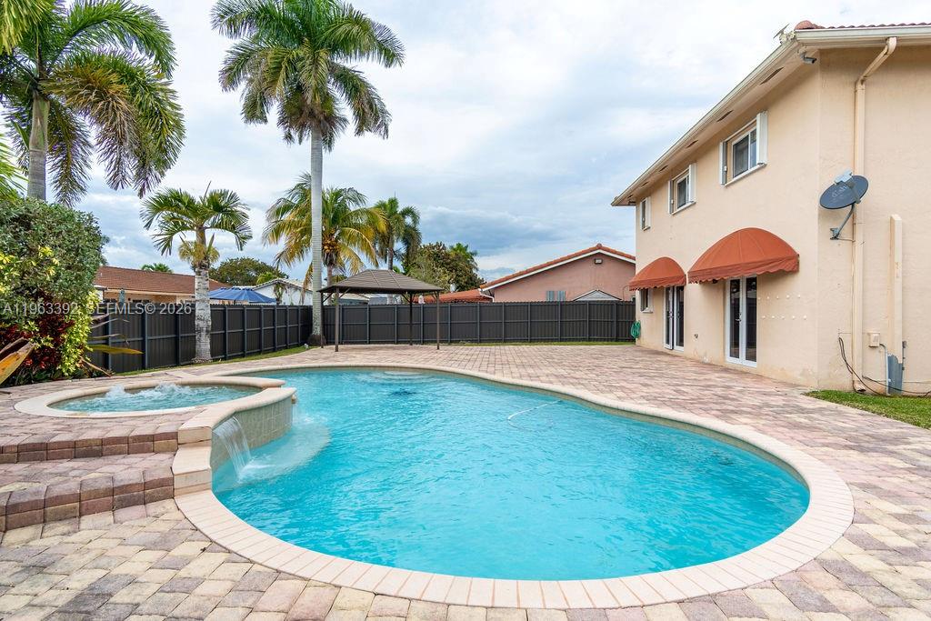 MED SOUTH - Residential