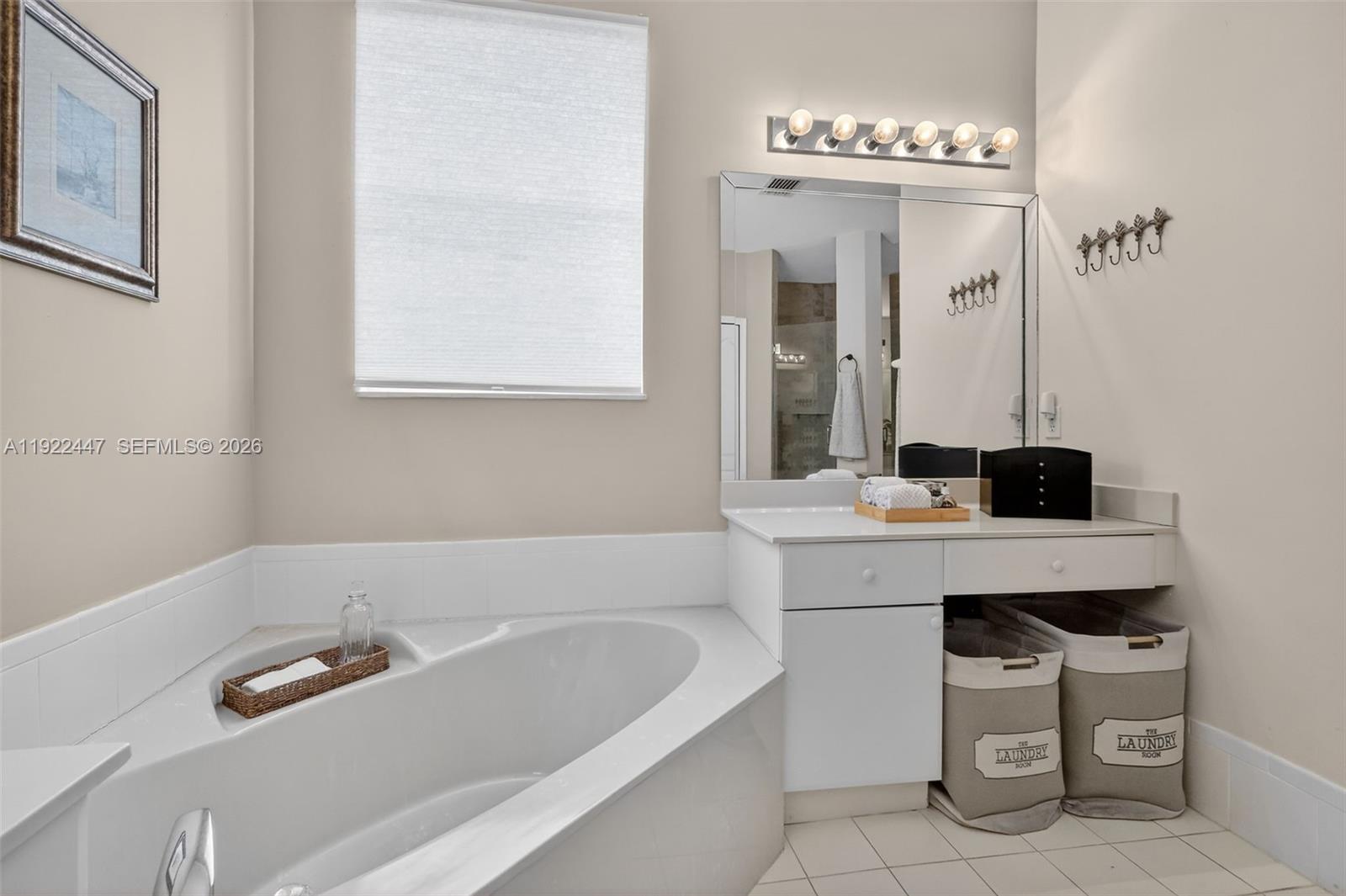 GRAND LAKES PHASE III - Residential