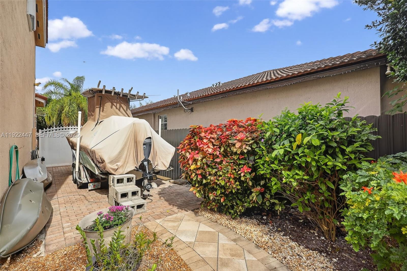 GRAND LAKES PHASE III - Residential