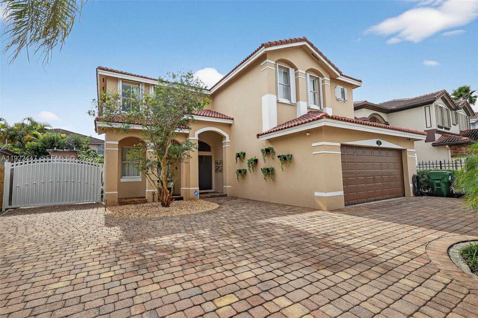 GRAND LAKES PHASE III - Residential