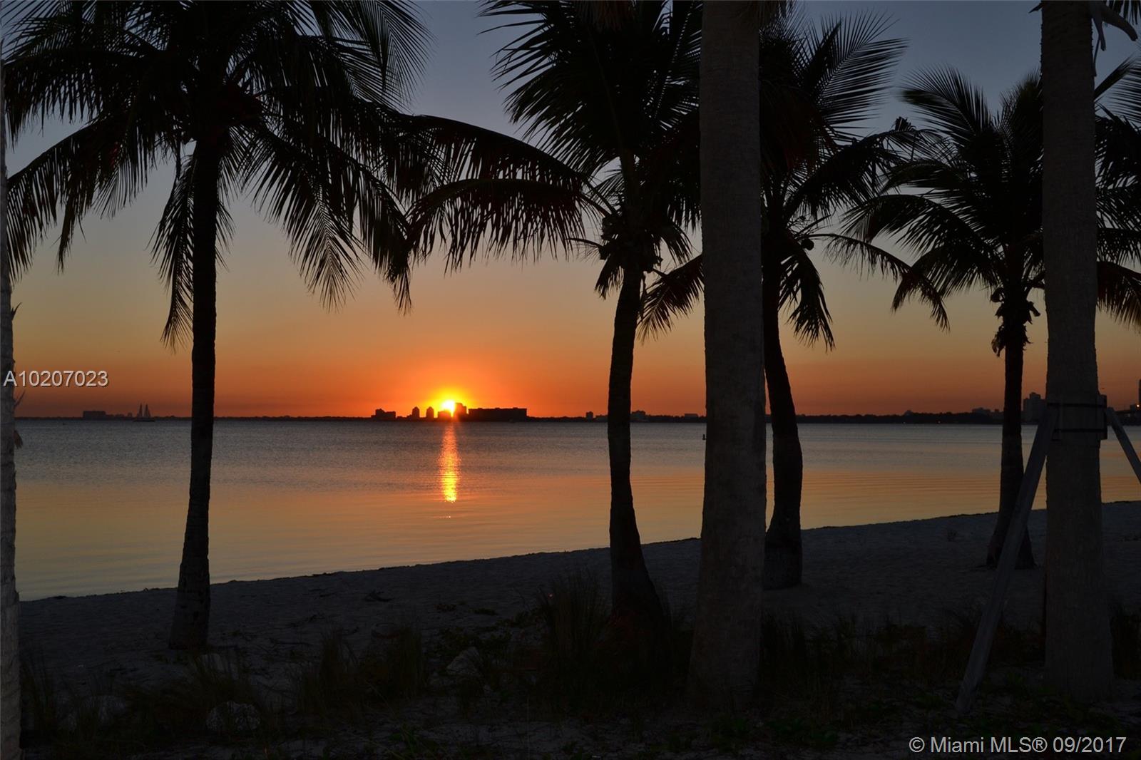 ELOQUENCE ON THE BAY - Residential Lease