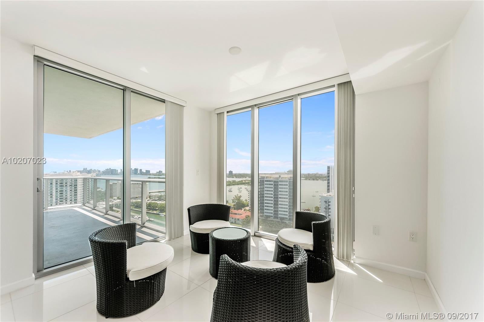 ELOQUENCE ON THE BAY - Residential Lease