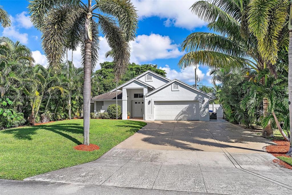 Photo of 6051 Kendrick St, Jupiter, FL 33458 (MLS # A11885850)