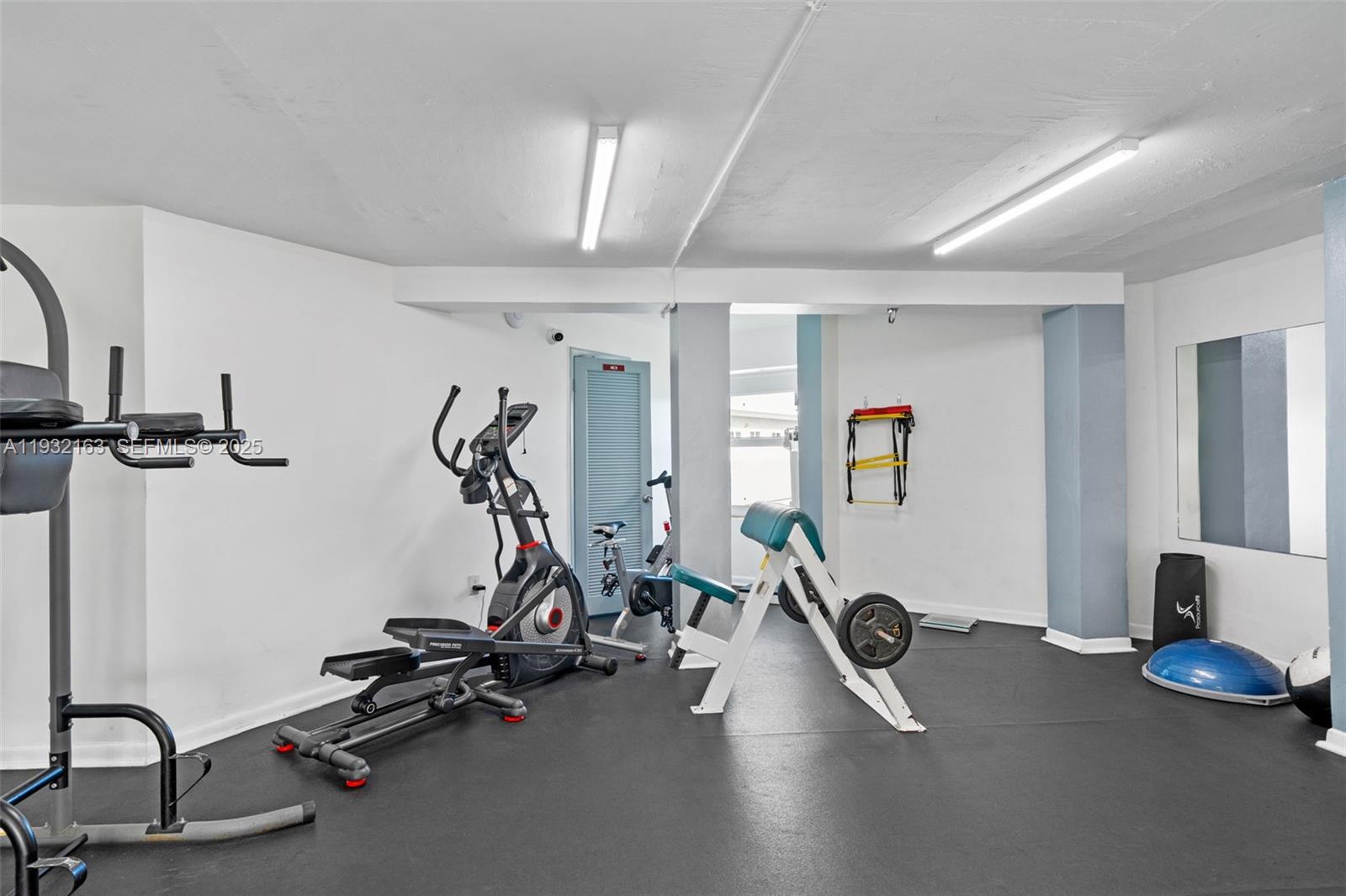 EDEN POINT NORTH CONDO - Residential Lease