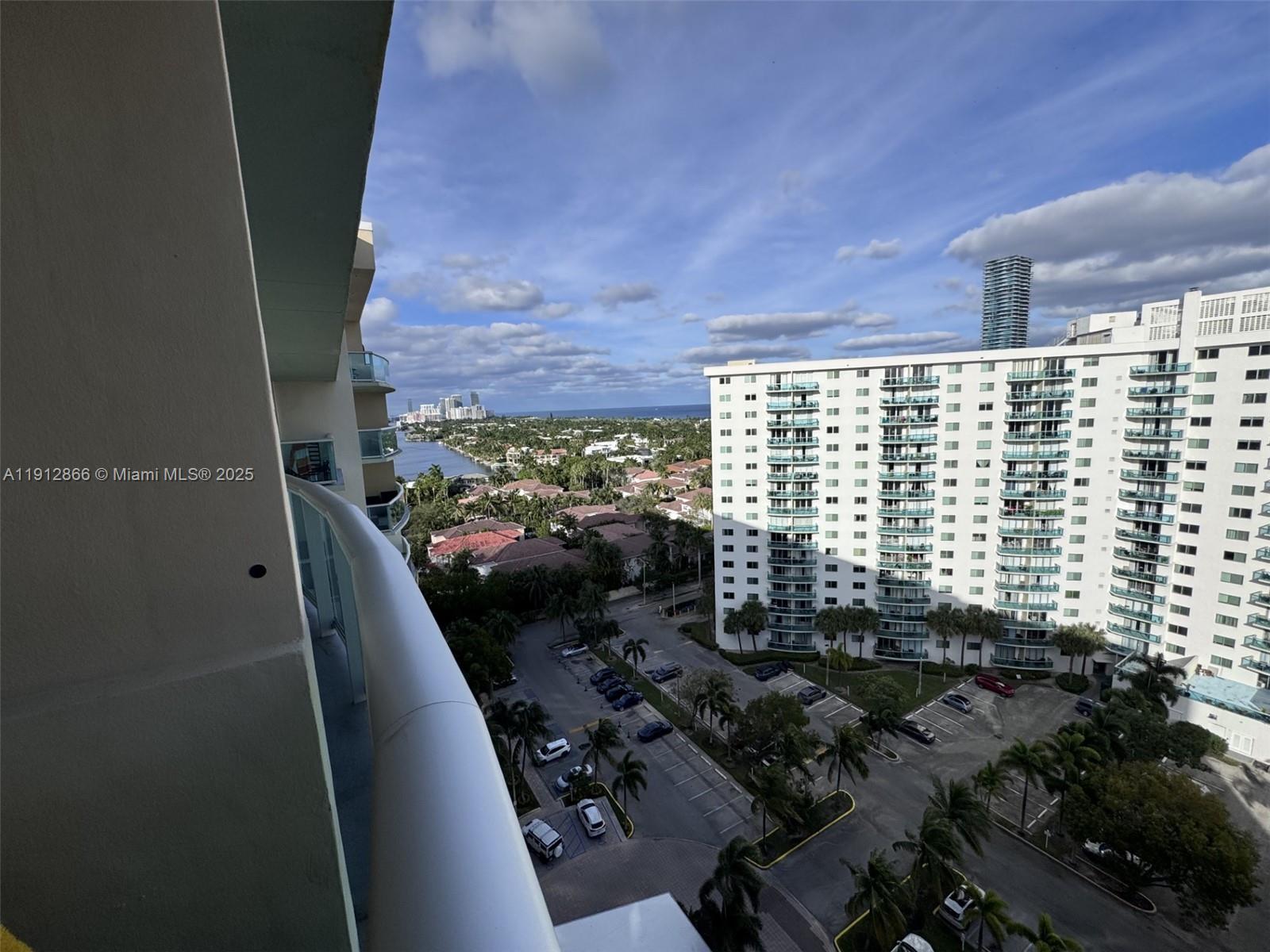 OCEANVIEW BUILDING A COND - Residential