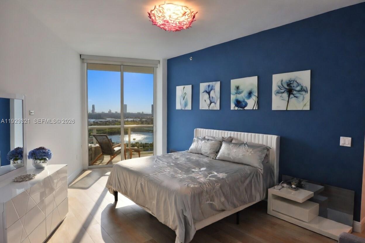 TDR TOWER I CONDO - Residential