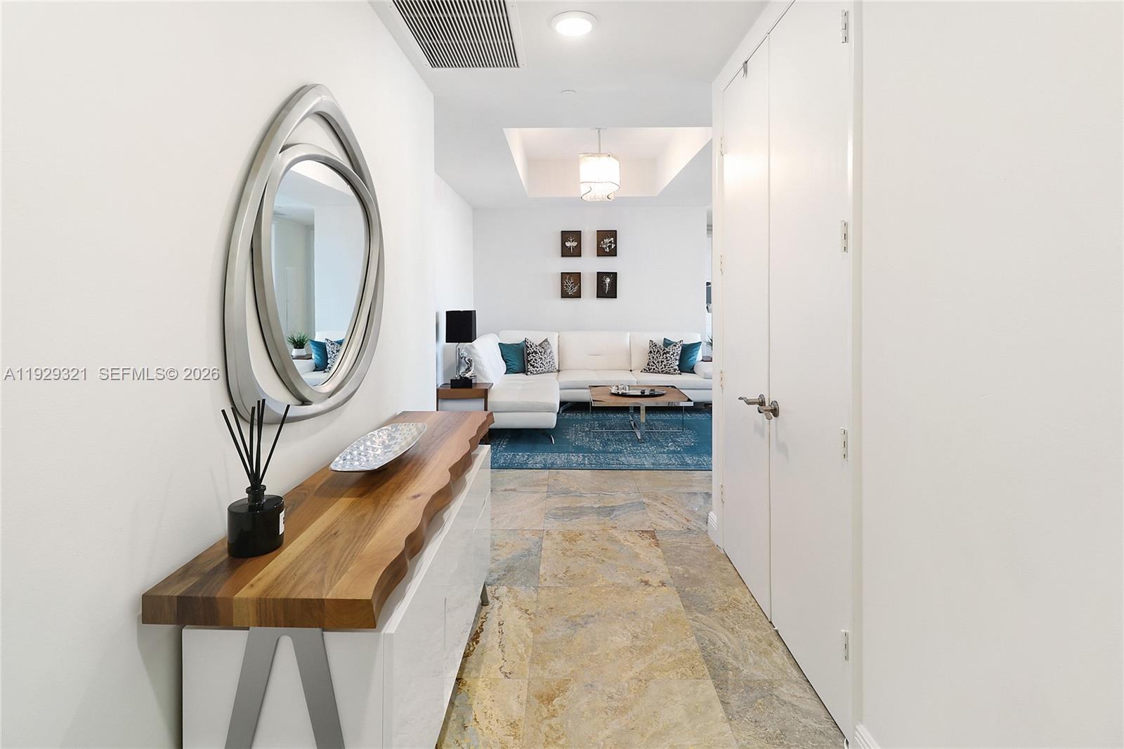 TDR TOWER I CONDO - Residential