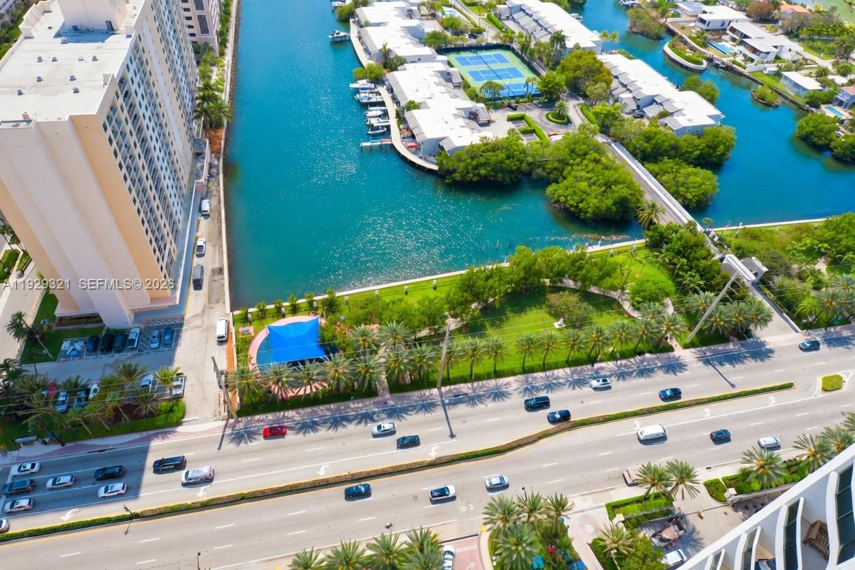 TDR TOWER I CONDO - Residential