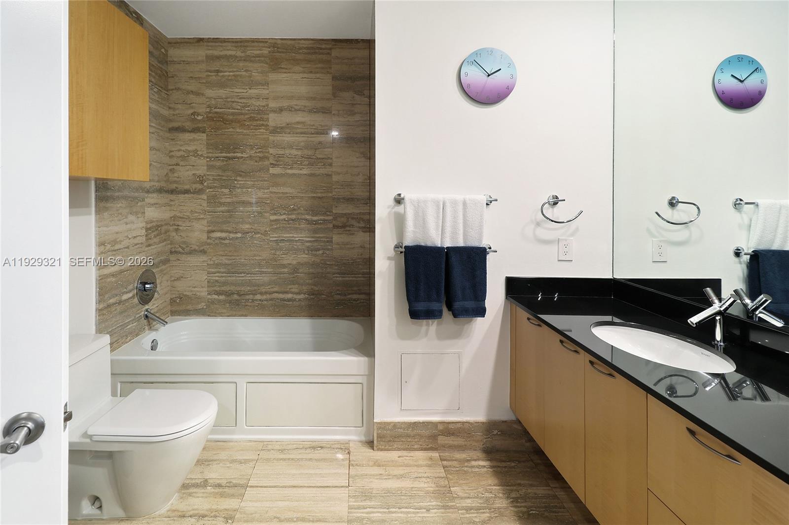 TDR TOWER I CONDO - Residential