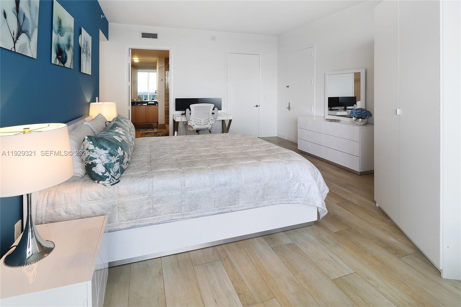 TDR TOWER I CONDO - Residential