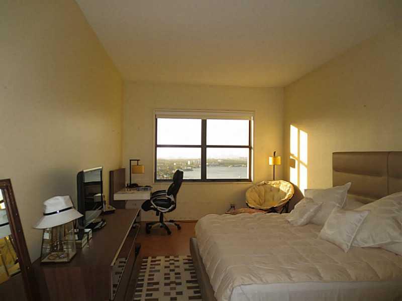 THE CLIPPER AT BISC COVE - Residential Lease