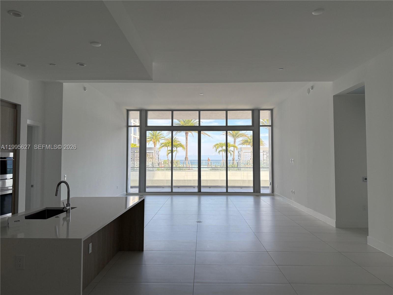 153 N Seabreeze Blvd 0401-S