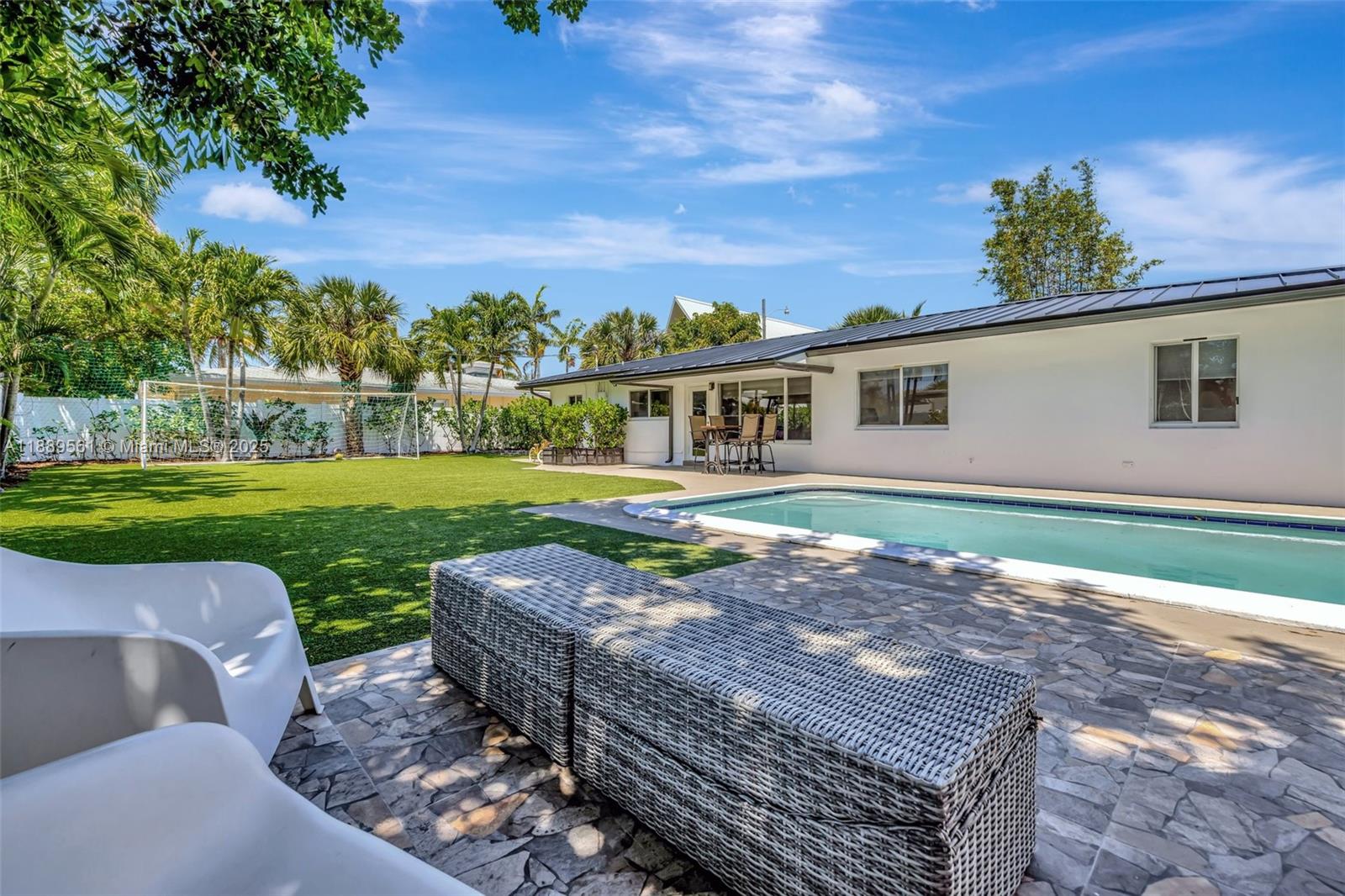 CORAL RIDGE GALT ADD NO 1 - Residential