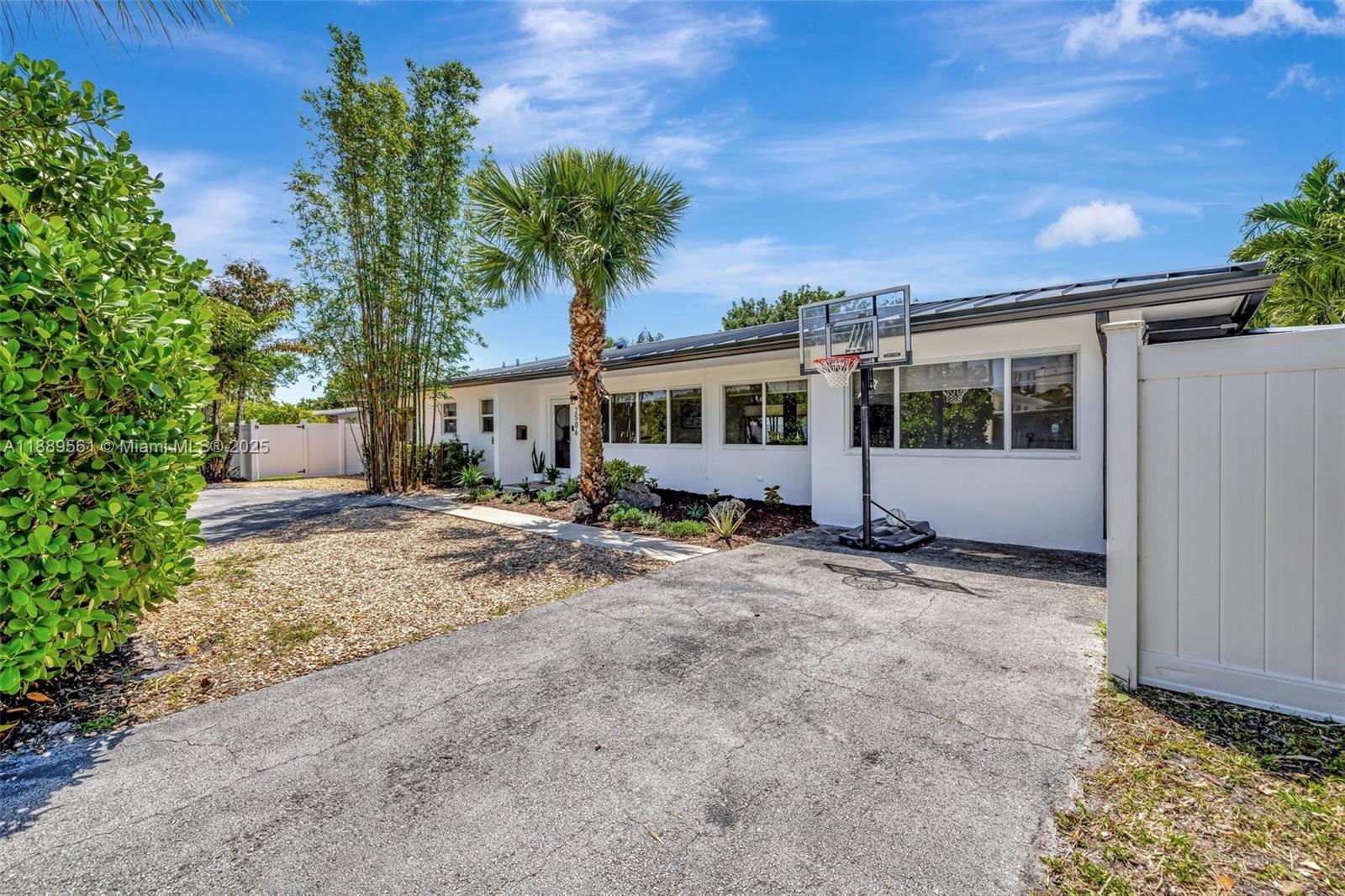 CORAL RIDGE GALT ADD NO 1 - Residential