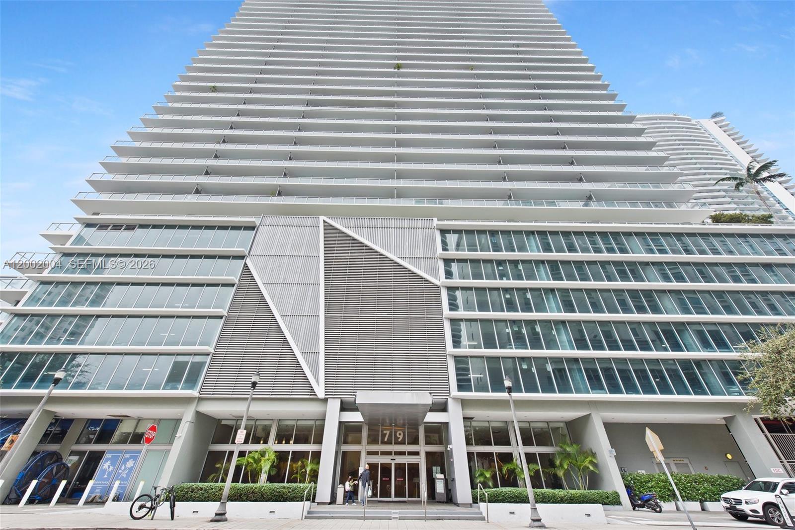 THE AXIS ON BRICKELL COND - Residential