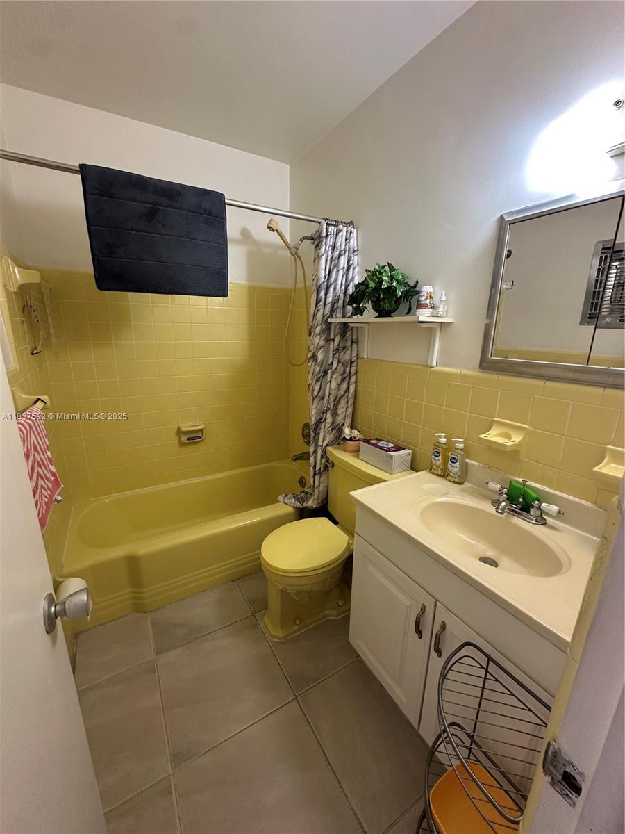 ROLEN LAKE GARDENS CO-OP - Residential
