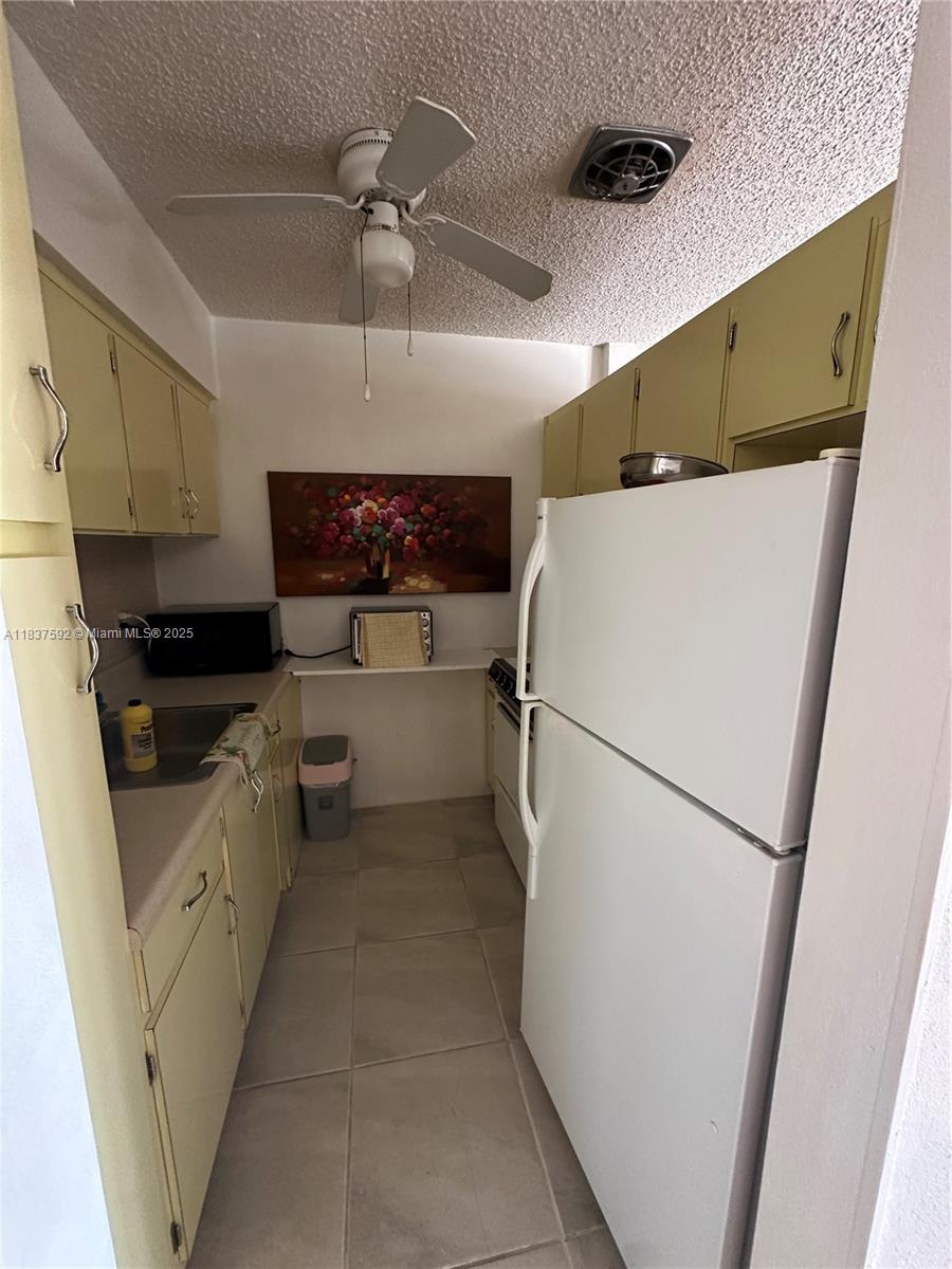 ROLEN LAKE GARDENS CO-OP - Residential
