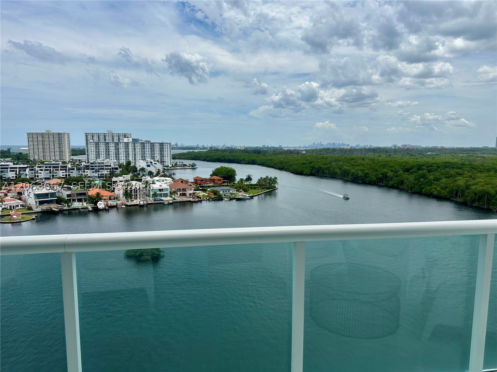 400 Sunny Isles Blvd 1401
