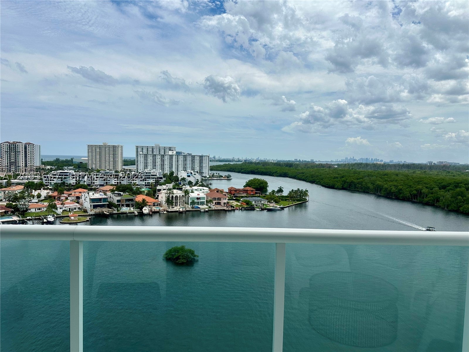 400 Sunny Isles Blvd 1401