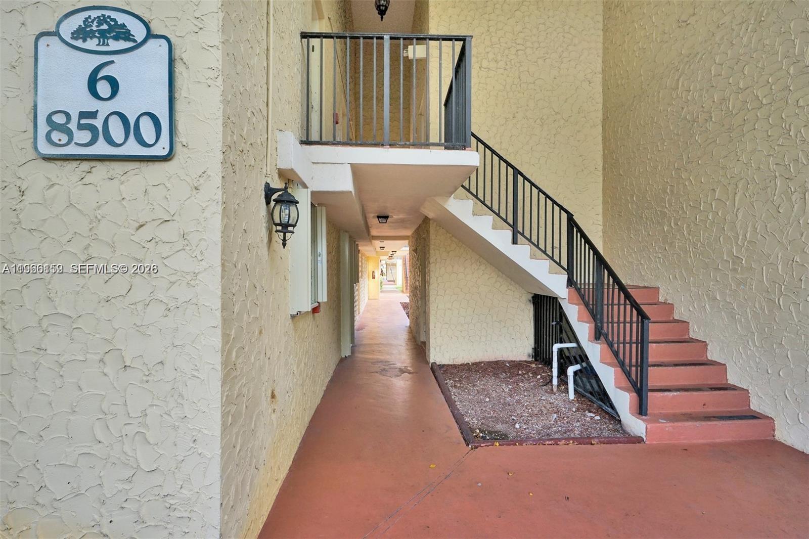 COURTYARDS AT KENDALL - Residential