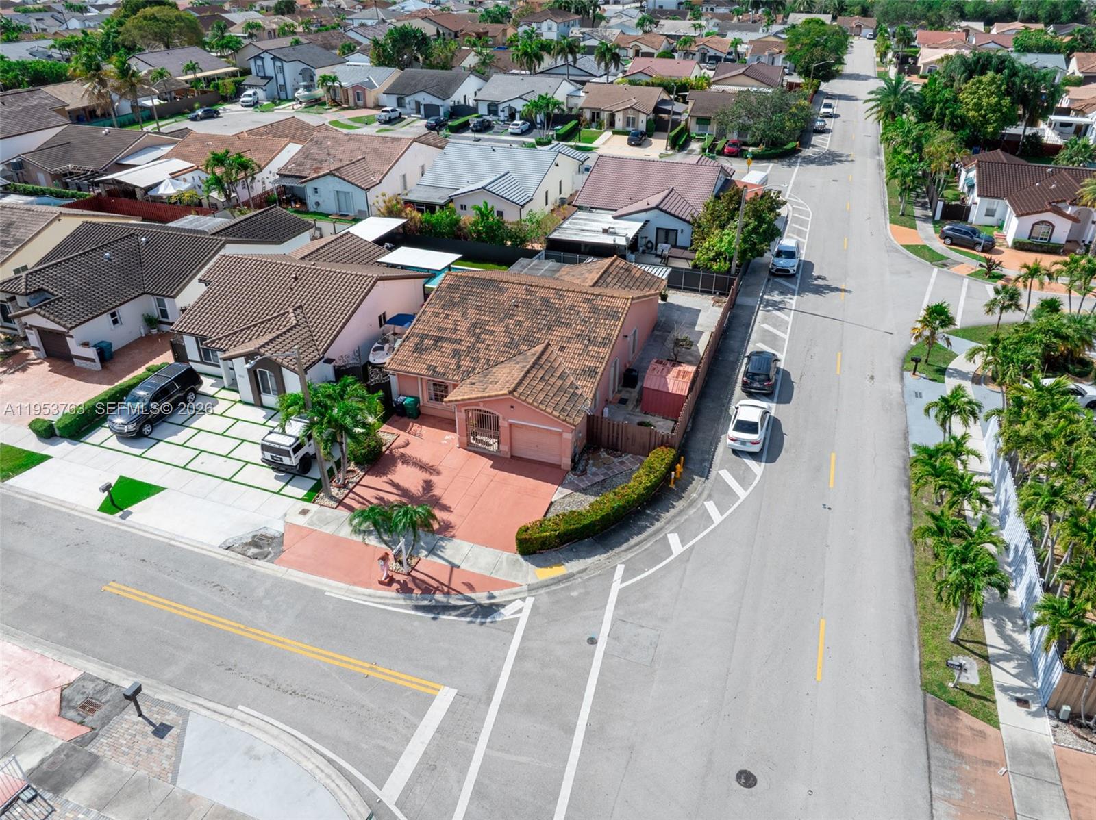 RIVIERA WEST - Residential