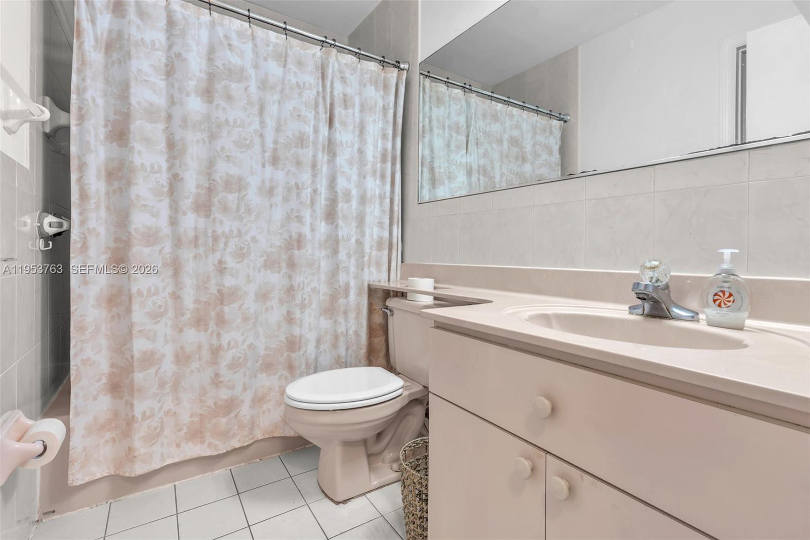 RIVIERA WEST - Residential